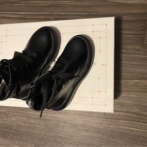 Alexander McQueen H.Boot Leather Molly Lux Kid Curly Shearling